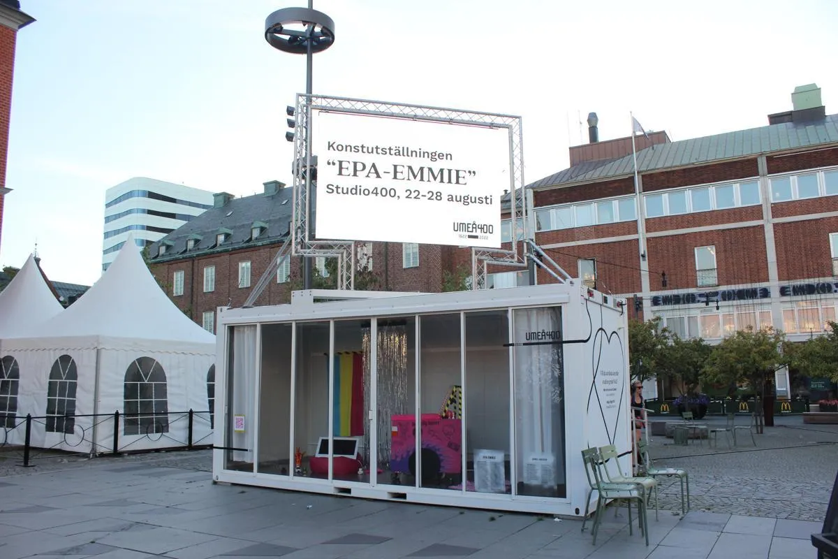 utställning installation container rådhustorget umeå